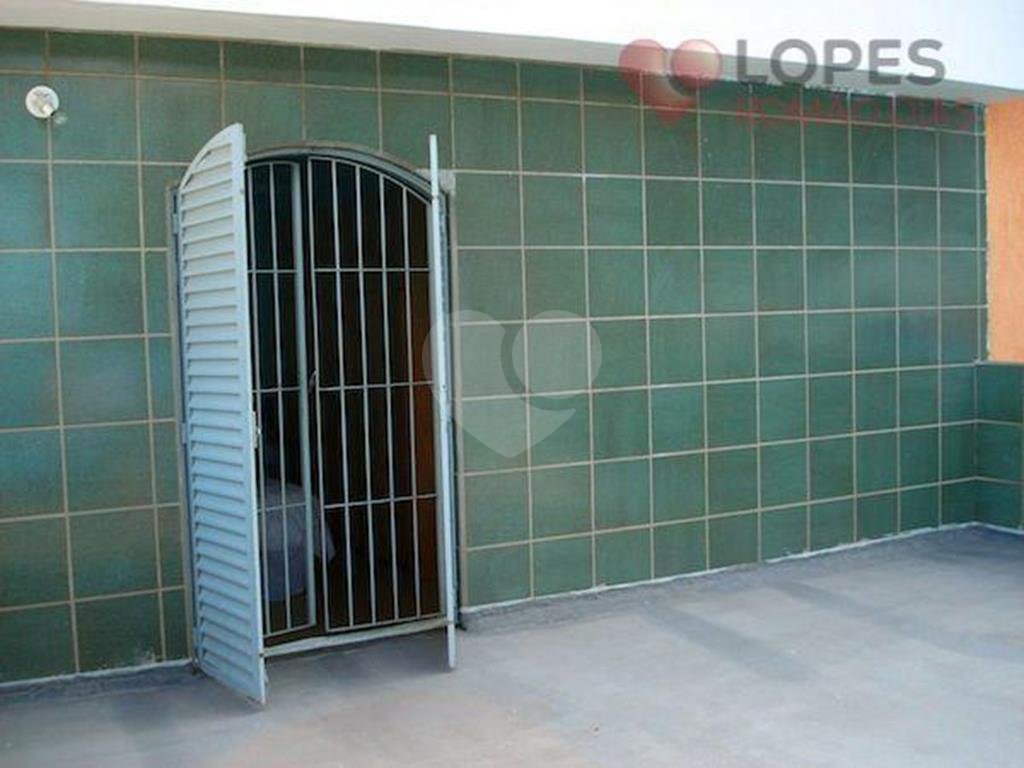 Sobrado à venda com 3 quartos, 200m² - Foto 8