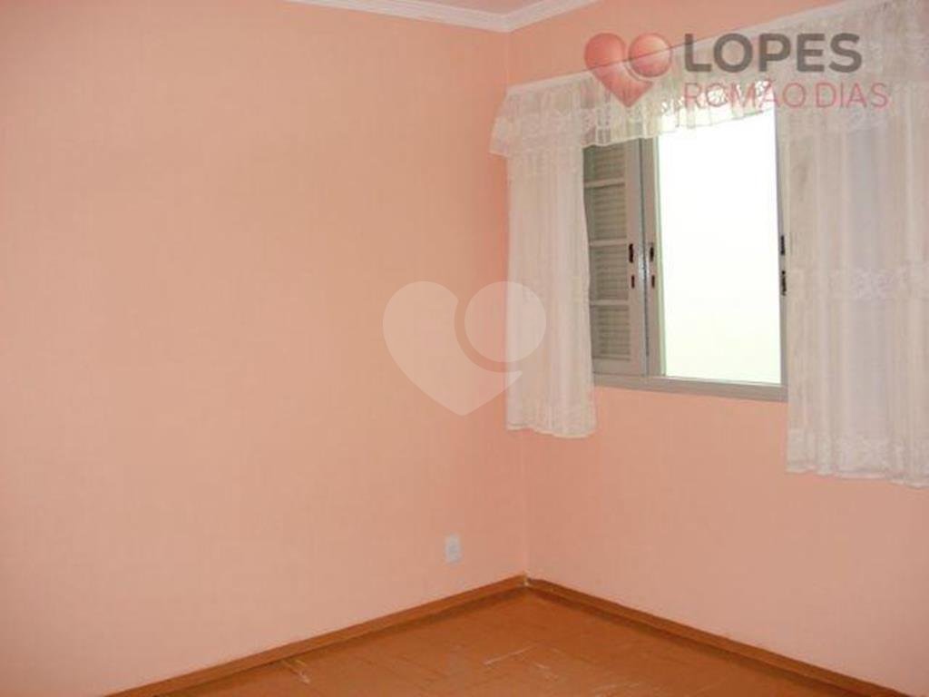 Sobrado à venda com 3 quartos, 200m² - Foto 7