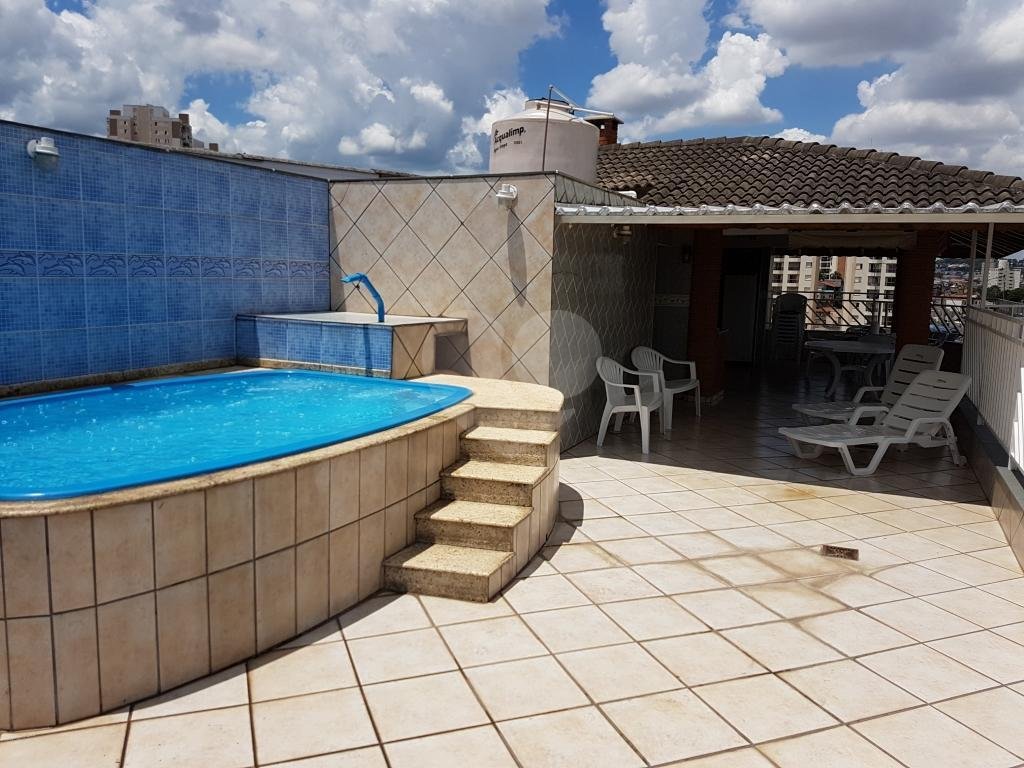 Excelente sobrado no Bairro Lauzane Paulista com piscina 