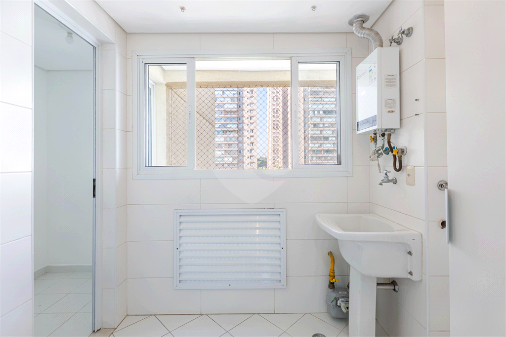 APARTAMENTO 99 M², 3 QUARTOS, 2 VAGAS, À VENDA NO BROOKLIN - SP
