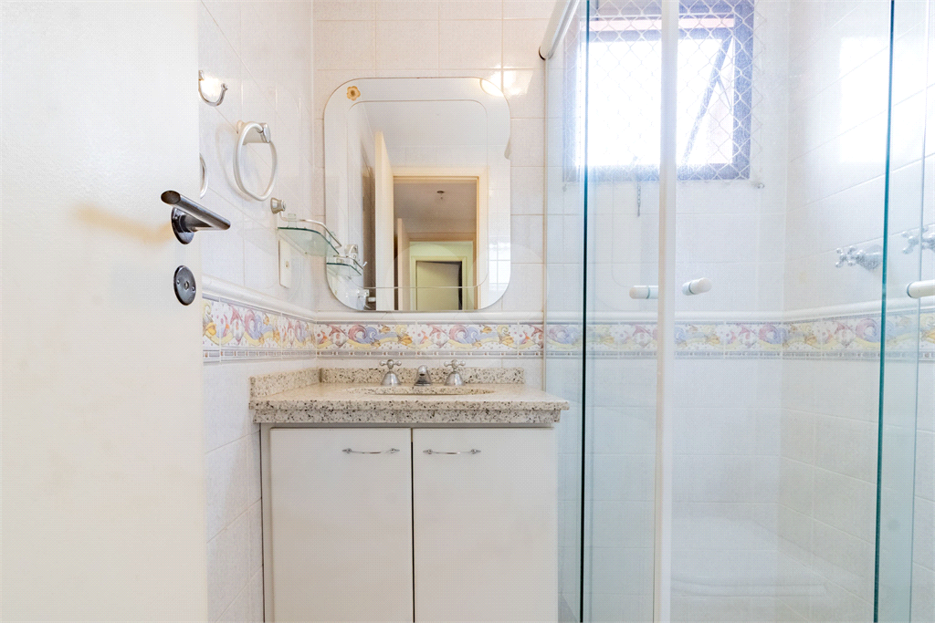 Apartamento para venda com 96 m², 3 dormitórios, 3 vagas no Alto de Pinheiros!