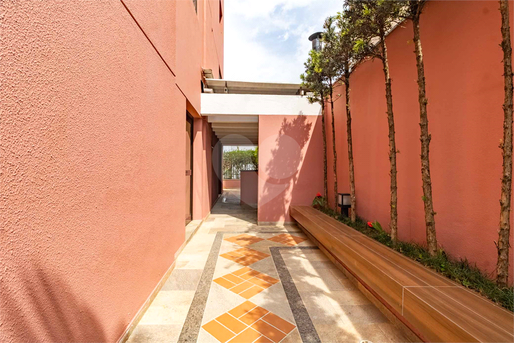 Apartamento para venda com 96 m², 3 dormitórios, 3 vagas no Alto de Pinheiros!