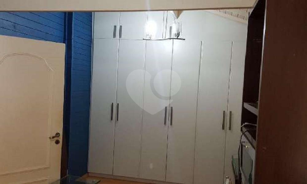  Casa totalmente térrea ótima oportunidade de negócio com edicula  ótimo terreno e bem localizada!