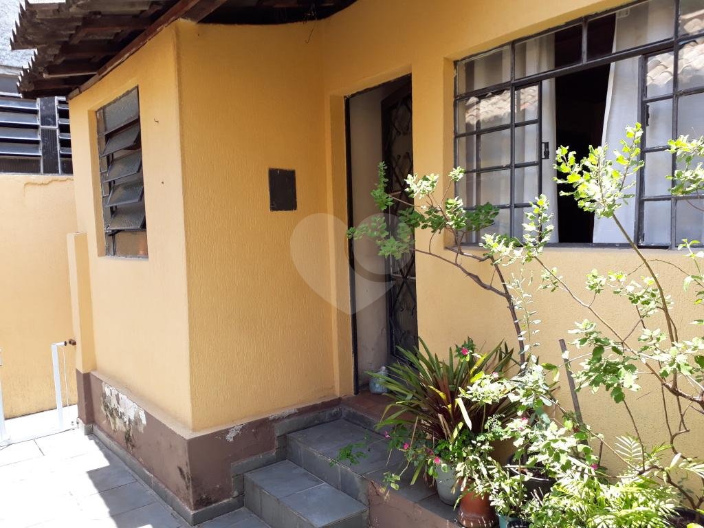  Casa totalmente térrea ótima oportunidade de negócio com edicula  ótimo terreno e bem localizada!