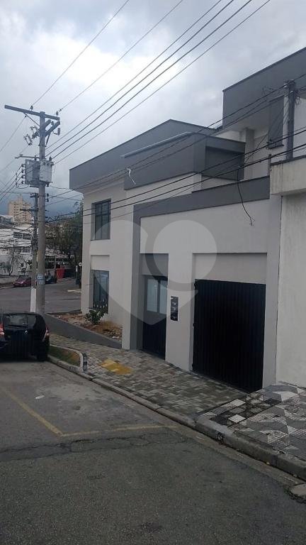 BELÍSSIMO PREDIO COMERCIAL