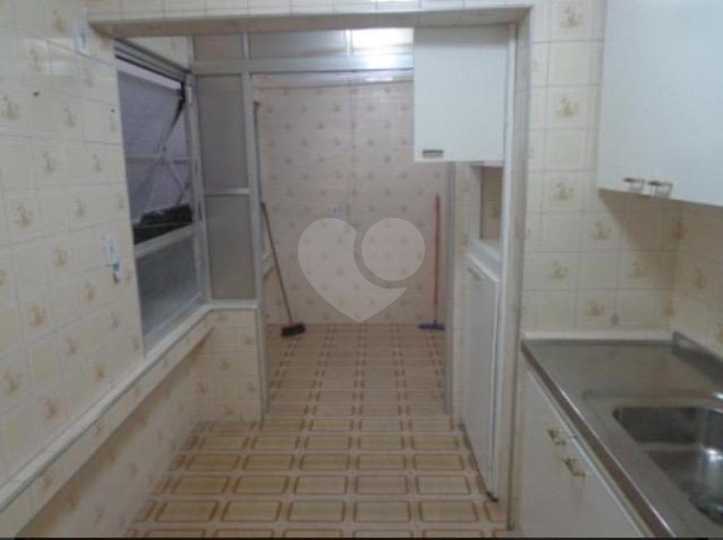 APARTAMENTO em JAÇANÃ