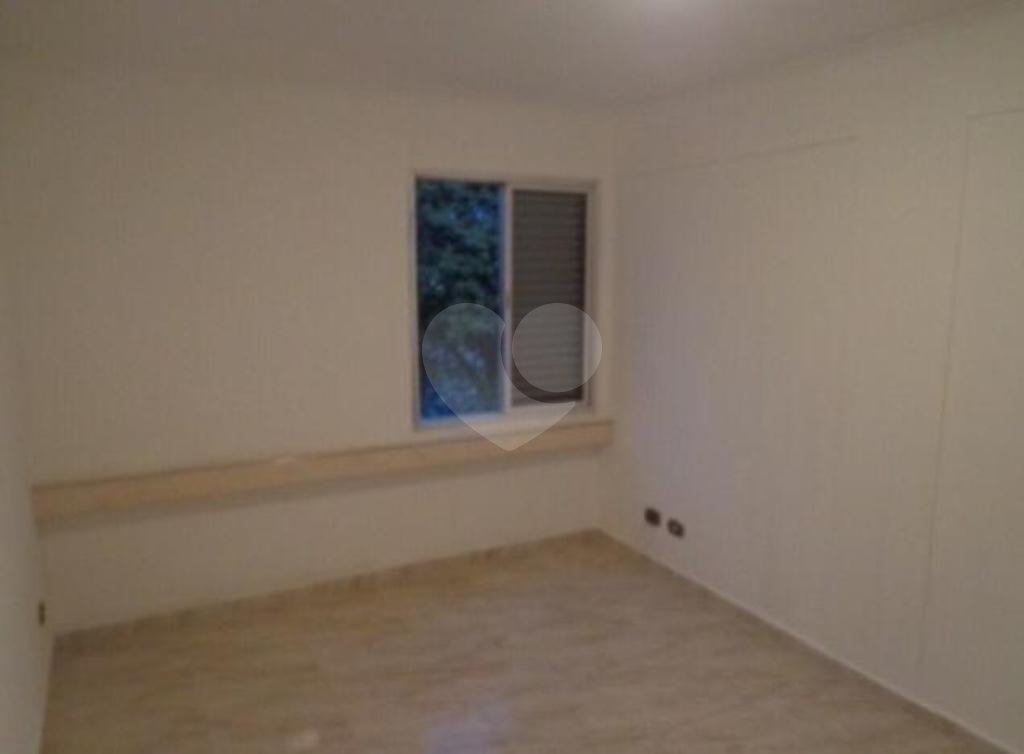 APARTAMENTO em JAÇANÃ
