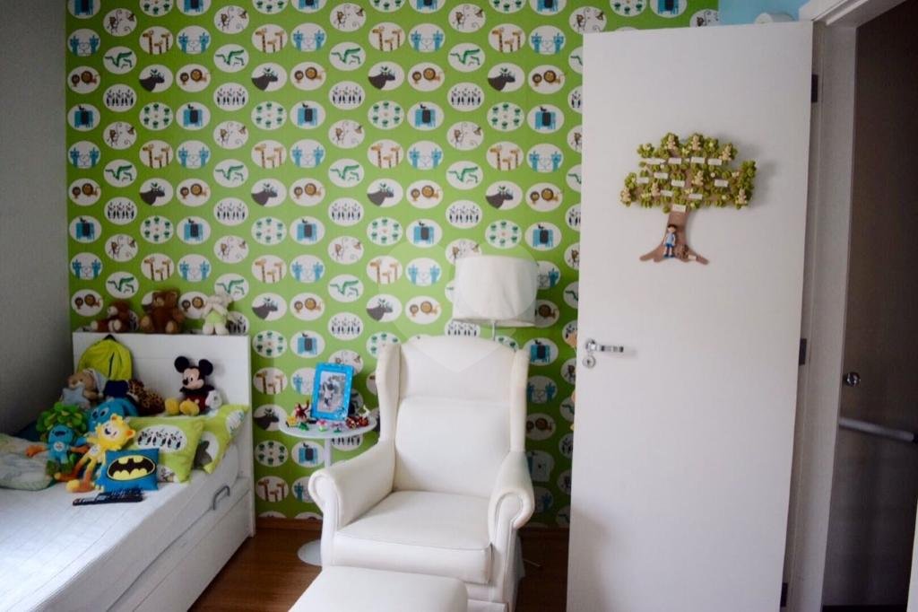 SOBRADO em VILA MASCOTE