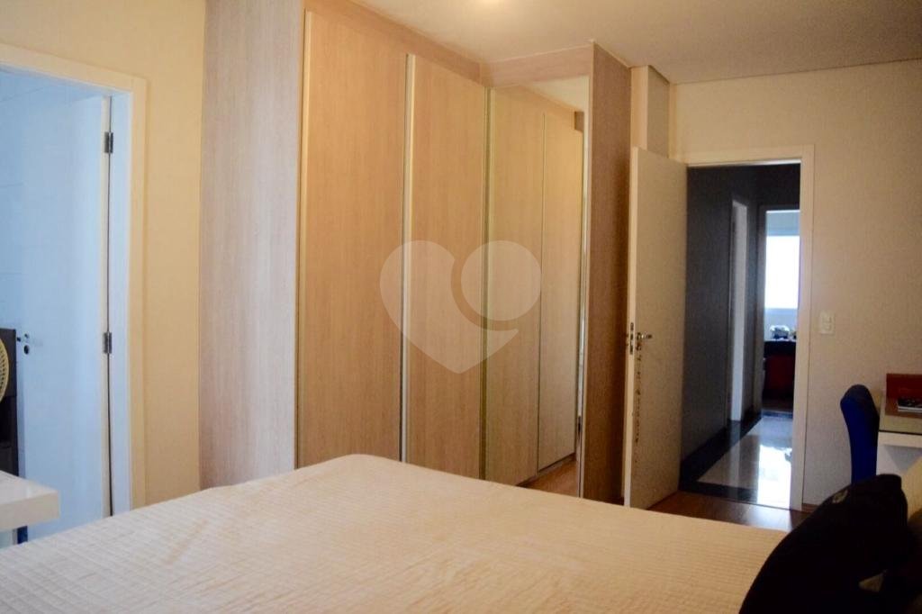 SOBRADO em VILA MASCOTE