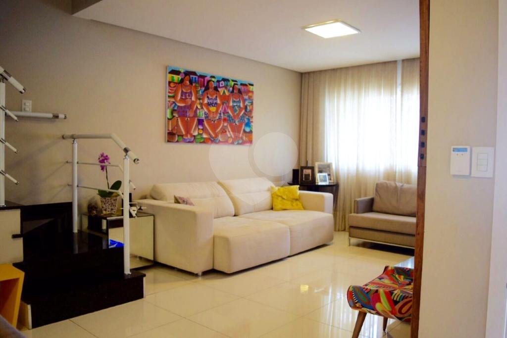 SOBRADO em VILA MASCOTE