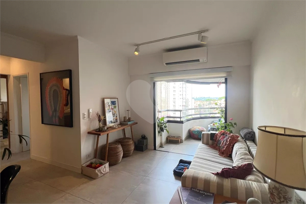 Apartamento Vila Madalena 2 dormitórios,, sendo 1 suíte, e 2 vagas de garagem 