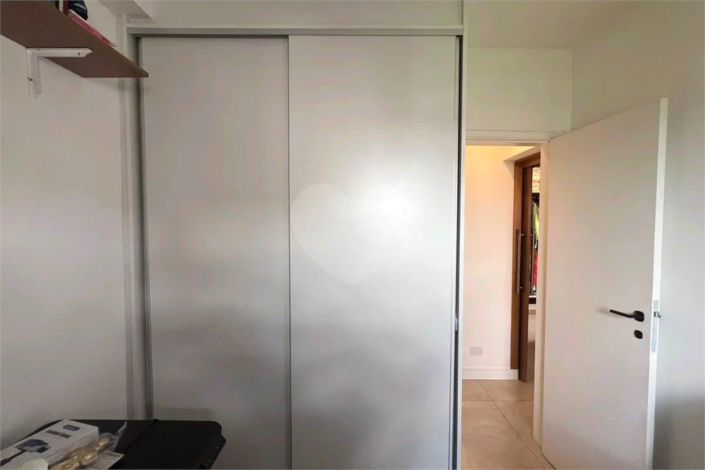 Apartamento Vila Madalena 2 dormitórios,, sendo 1 suíte, e 2 vagas de garagem 