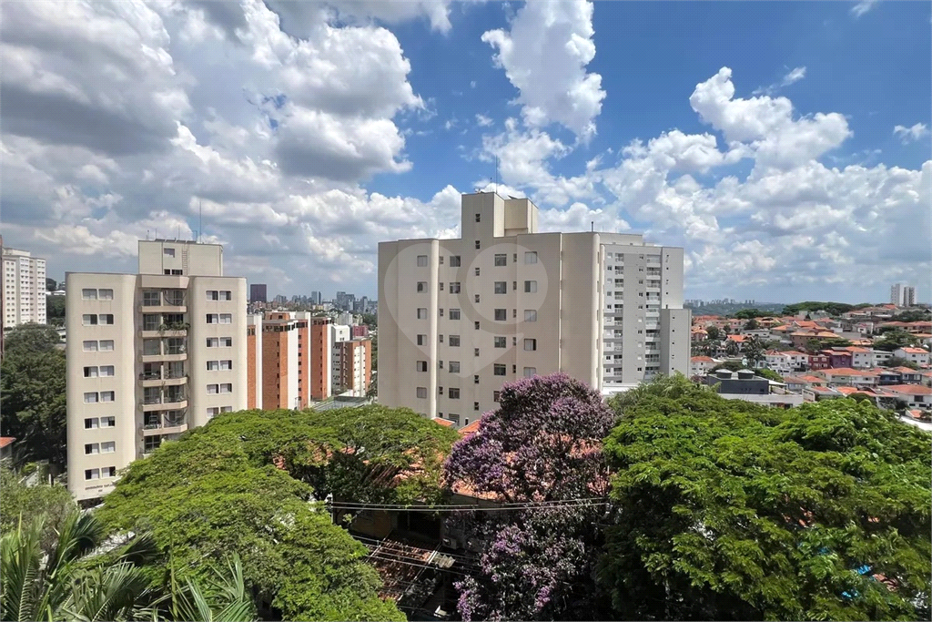 Apartamento Vila Madalena 2 dormitórios,, sendo 1 suíte, e 2 vagas de garagem 