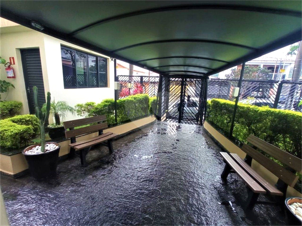 Apartamento de 70m2 no Mandqui de 3 dormitórios, sala com sacada e 2 vagas garagem 