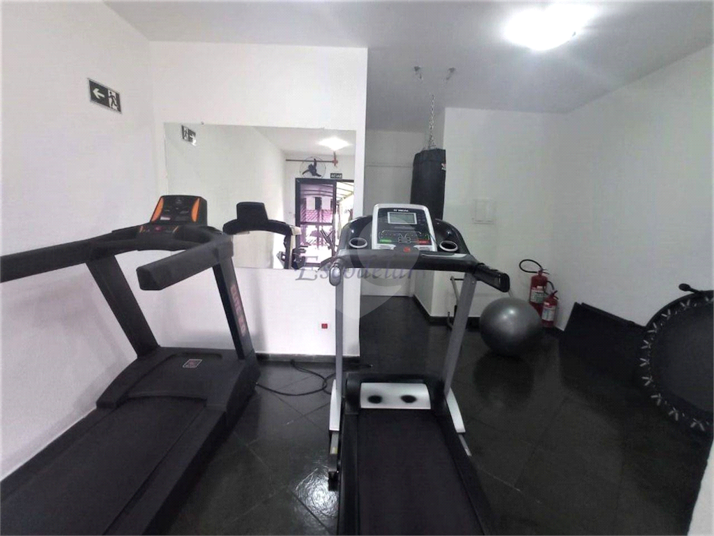 Apartamento de 70m2 no Mandqui de 3 dormitórios, sala com sacada e 2 vagas garagem 