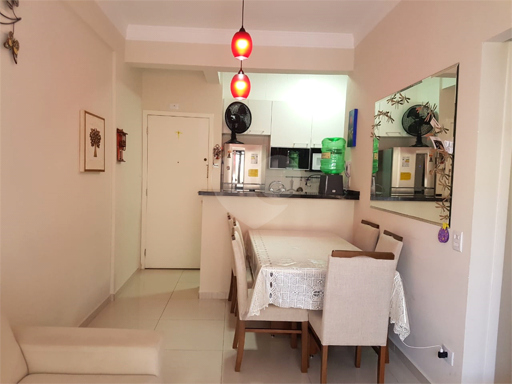 Apartamento à venda com 2 quartos, 45m² - Foto 13