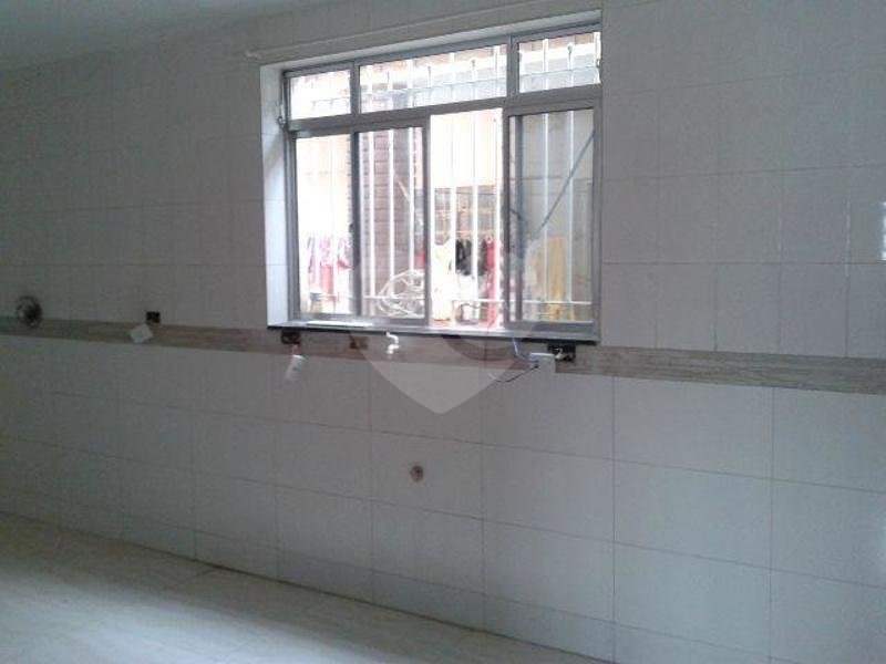 Lindo sobrado à venda na Vila Ramos com localização privilegiada