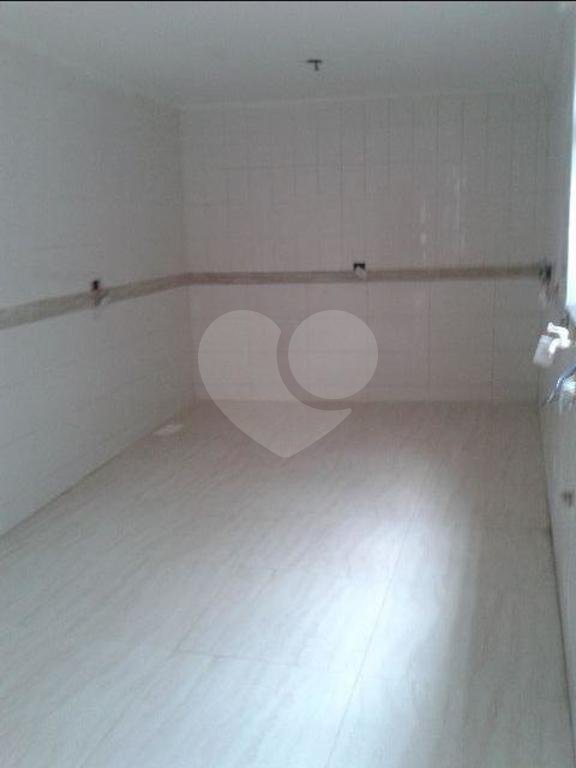 Lindo sobrado à venda na Vila Ramos com localização privilegiada