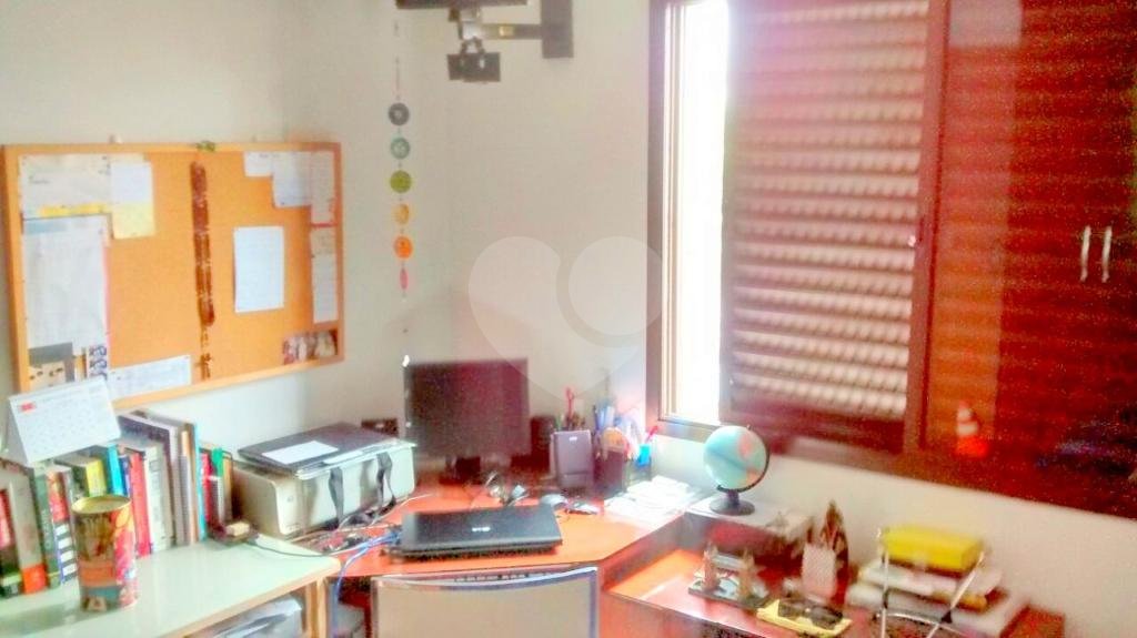 Belo Apartamento a Venda na Agua Rasa