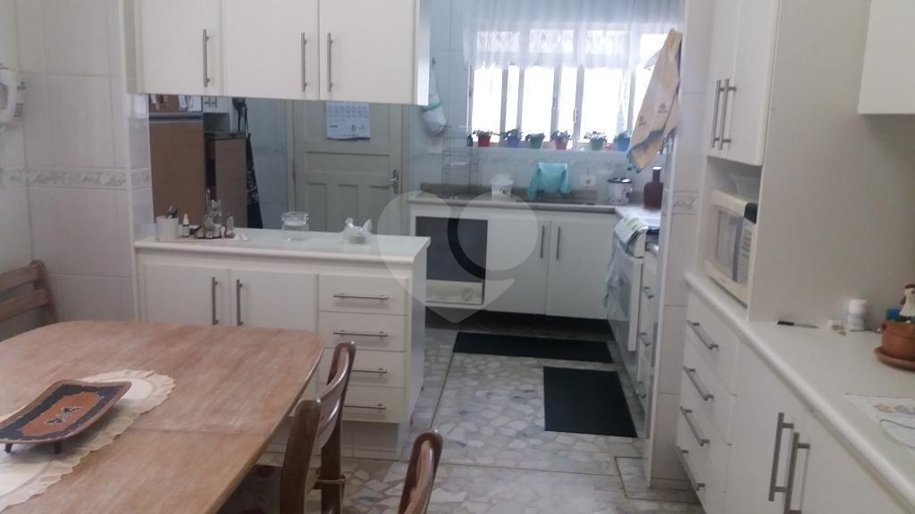 Sobrado à venda com 4 quartos, 201m² - Foto 3