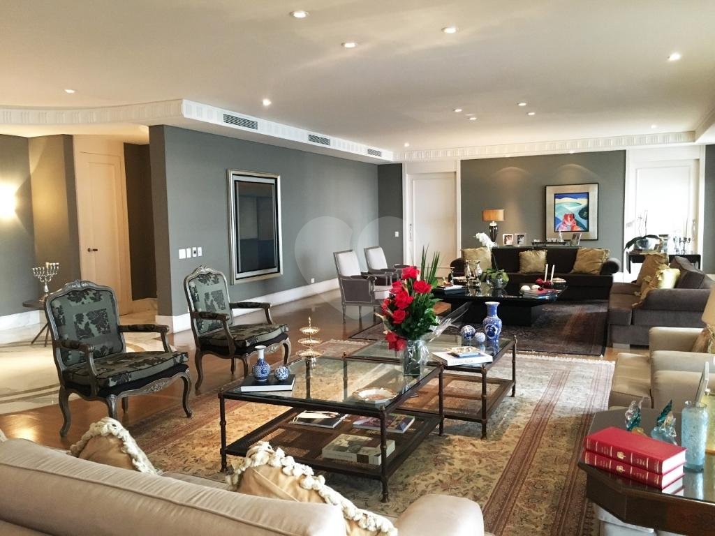 BELÍSSIMO APARTAMENTO COM 613M2 EM REGIÃO NOBRE DE HIGIENÓPOLIS