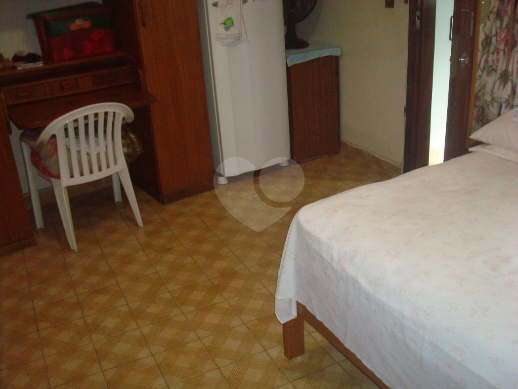 Sobrado à venda com 3 quartos, 180m² - Foto 13