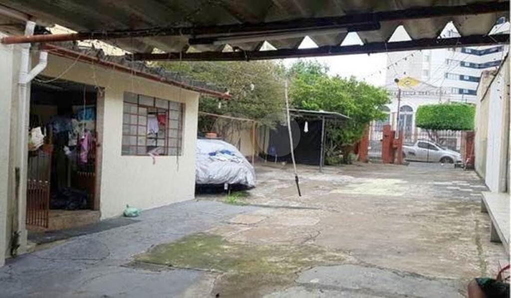 Terreno no Tatuapé de 500 m², 4 casas. Próximo a Conselheiro Carrão.