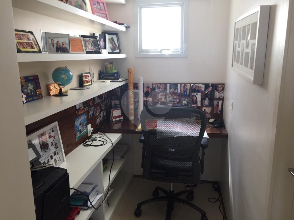 Apartamento á venda na Avenida do Guacá