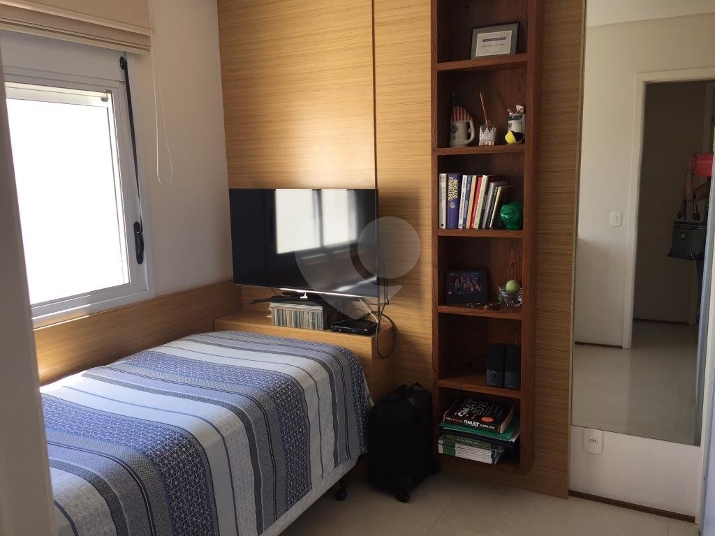 Apartamento á venda na Avenida do Guacá