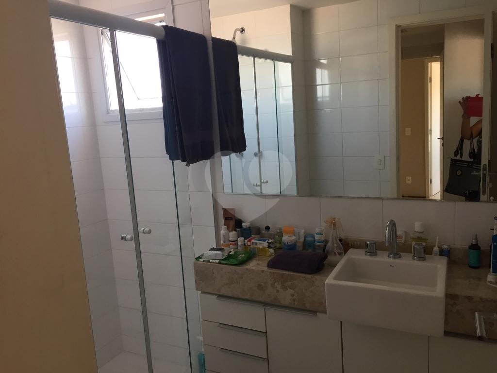 Apartamento á venda na Avenida do Guacá