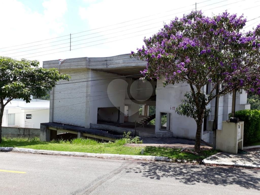 Serra da Cantareira Mansão de Altíssimo Padrão Faltando acabamento no Condomínio Suíça  Cantareira