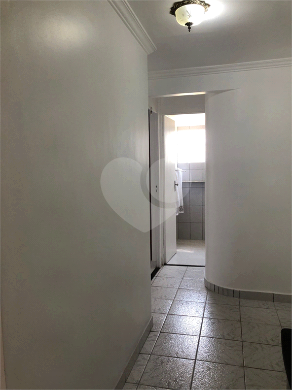 Apartamento à venda com 2 quartos, 65m² - Foto 37