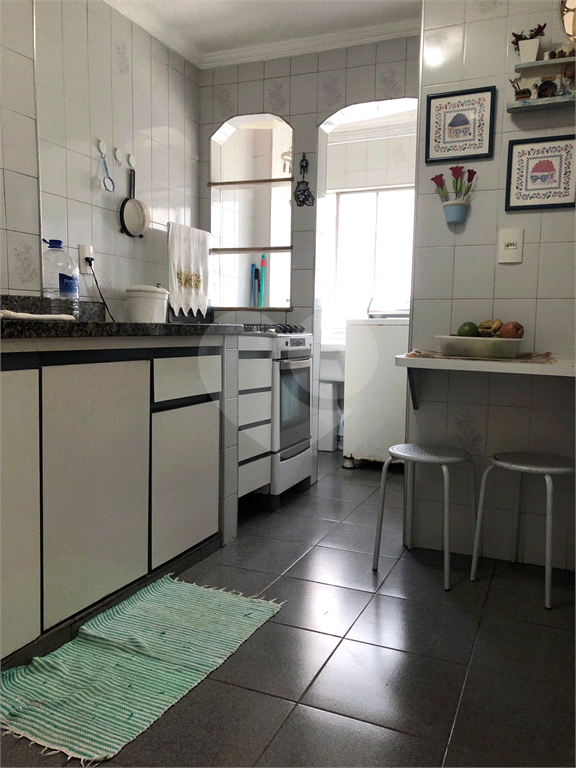 Apartamento à venda com 2 quartos, 65m² - Foto 31