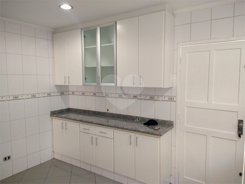 Sobrado residencial no Imirim 3 dorms quintal com churrasqueira e vaga de garagem
