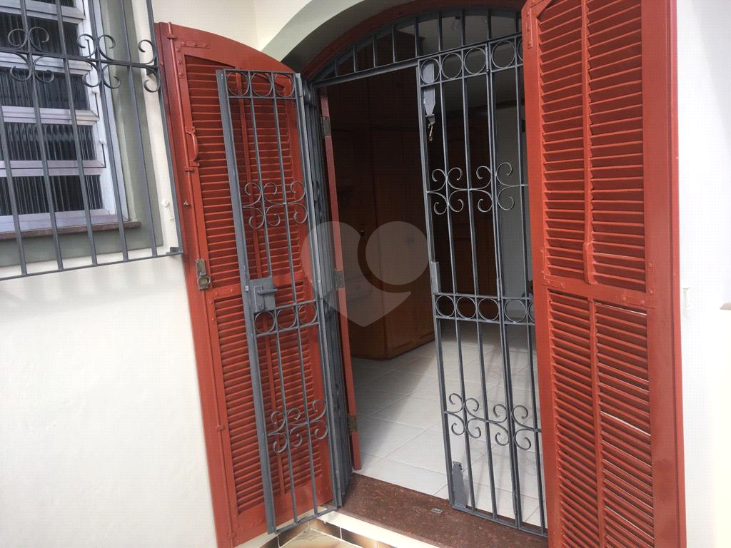 Sobrado região Água Fria