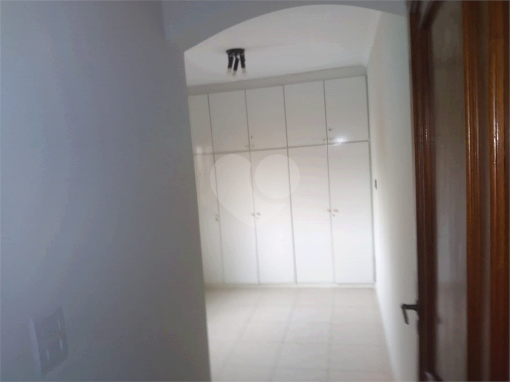 Sobrado região Água Fria