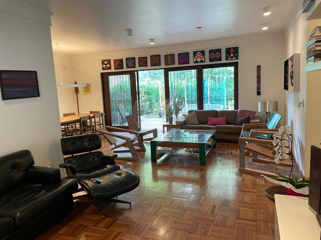 Ótima casa no Morumbi