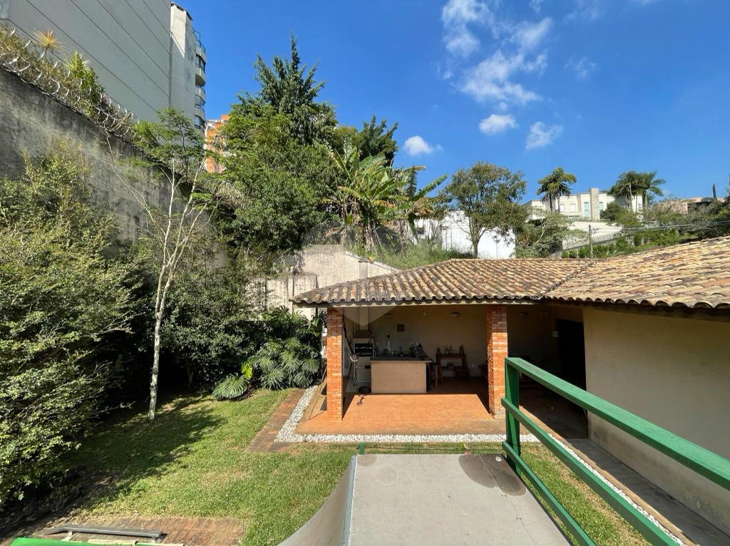 Ótima casa no Morumbi