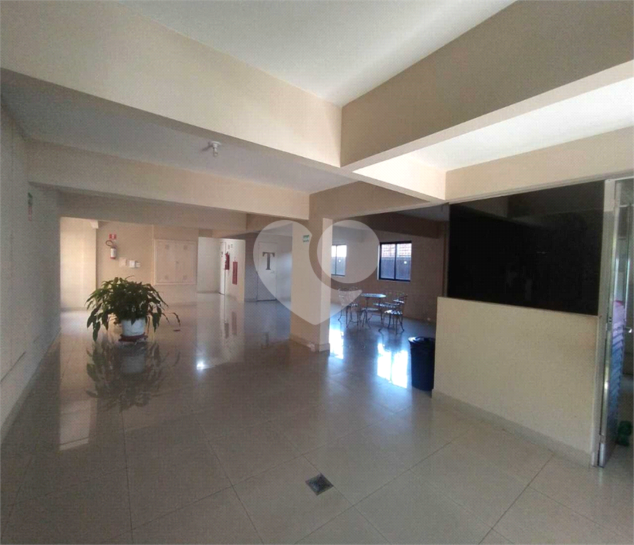 APARTAMENTO em SANTANA