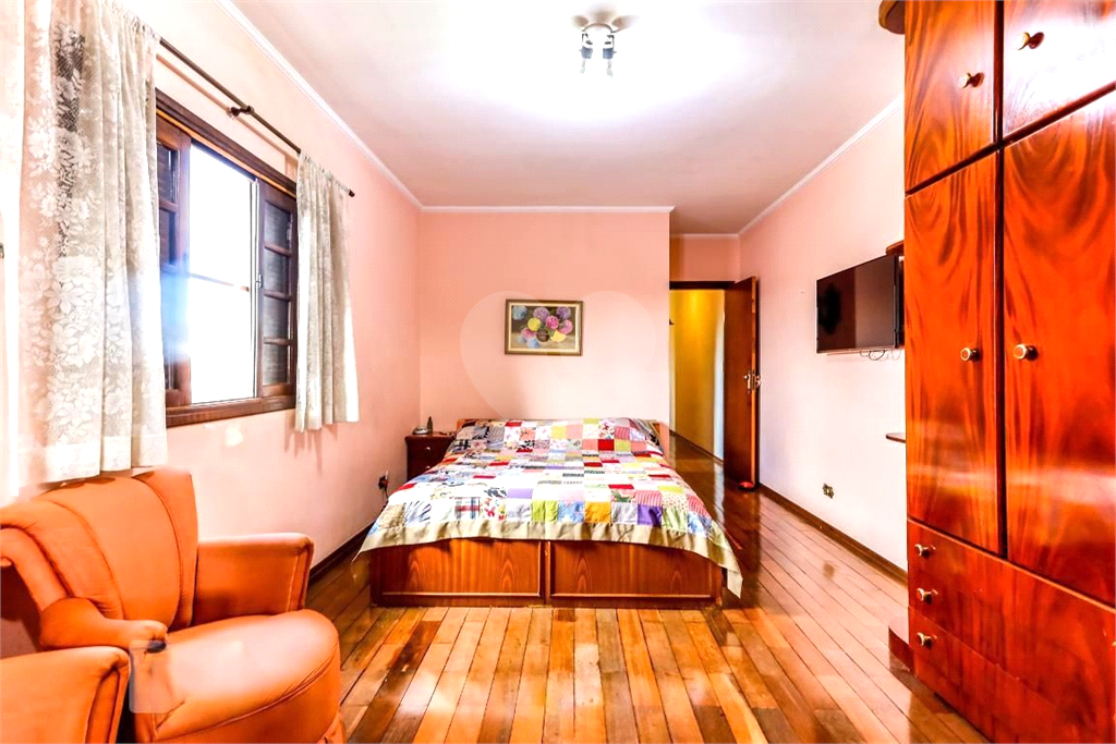 Ótimo sobrado na Vila Nova Mazzei próximo do Metrô. Mobiliado. Permuta.