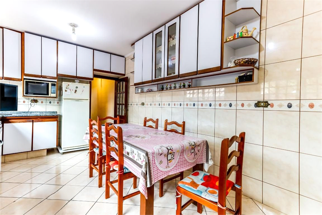 Ótimo sobrado na Vila Nova Mazzei próximo do Metrô. Mobiliado. Permuta.