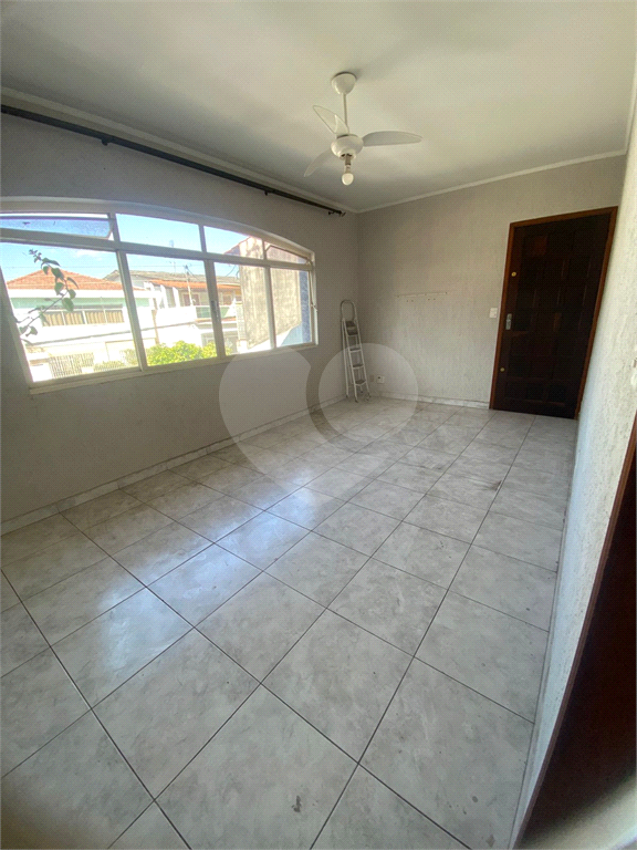 Casa assobradada para venda no Tremembé