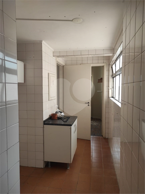 Excelente apartamento, localizado no bairro do Brooklin (muito arborizado), próximo da Avenida Santo Amaro