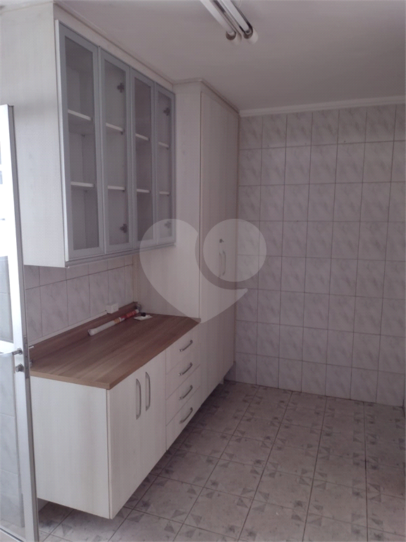 Apartamento à venda com 3 quartos, 71m² - Foto 7