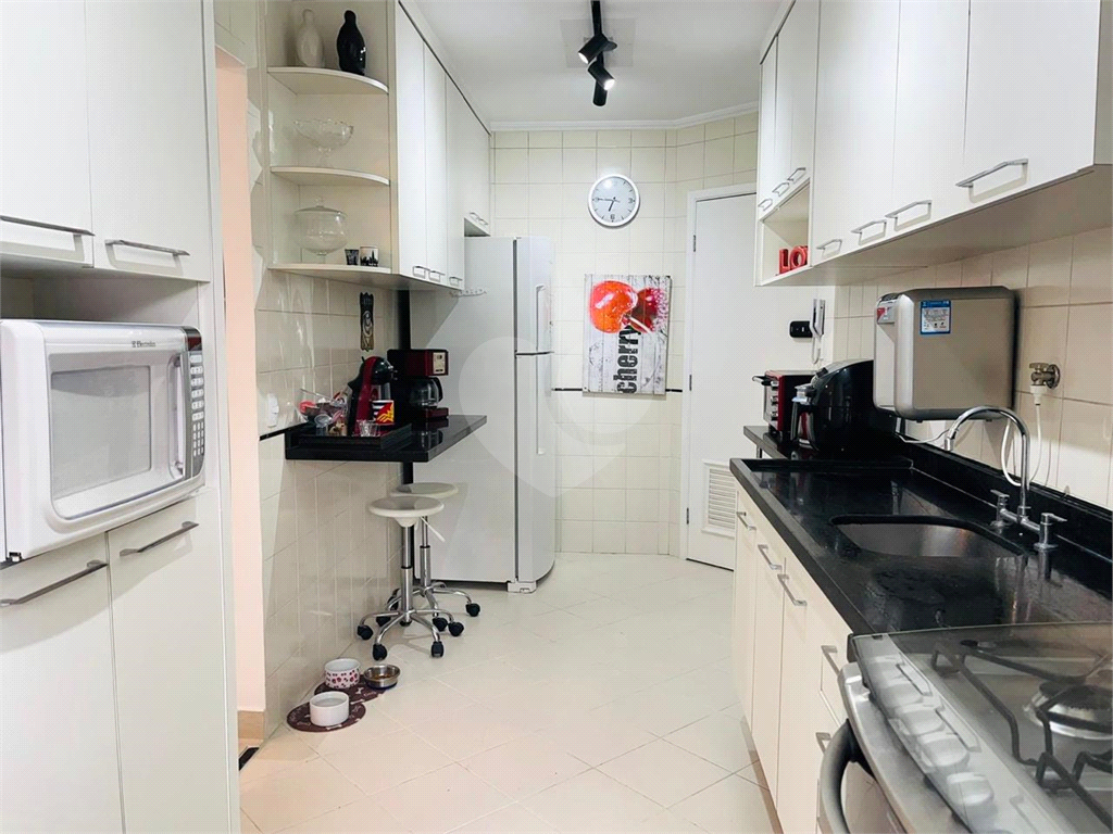 APARTAMENTO em SANTANA