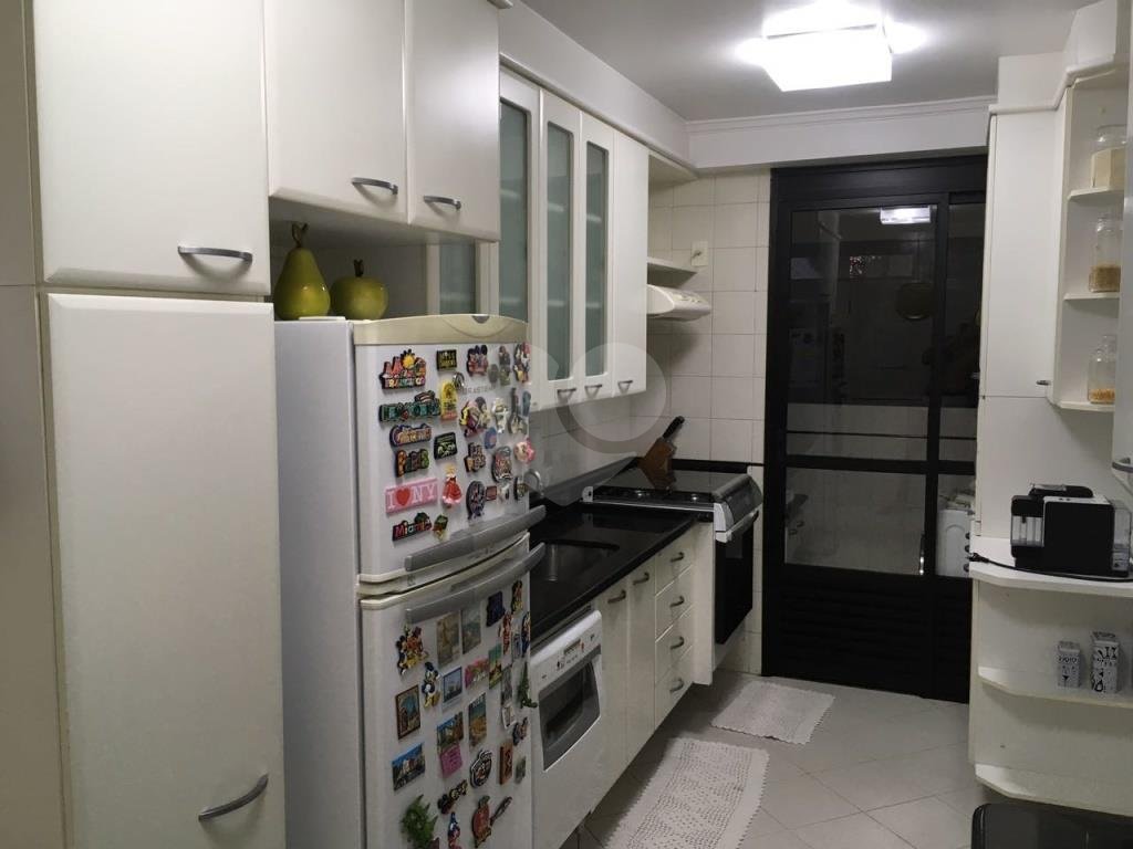 APARTAMENTO em SANTANA