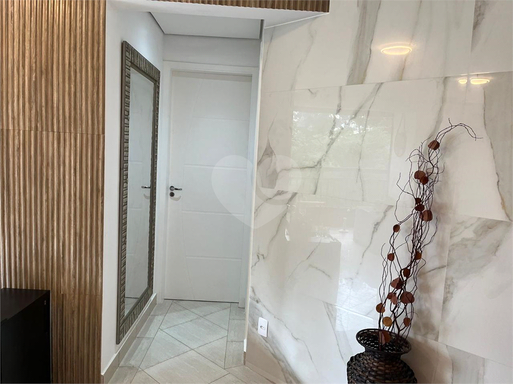 APARTAMENTO em SANTANA