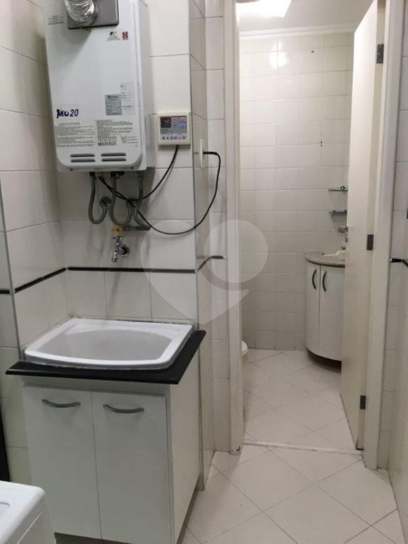 APARTAMENTO em SANTANA