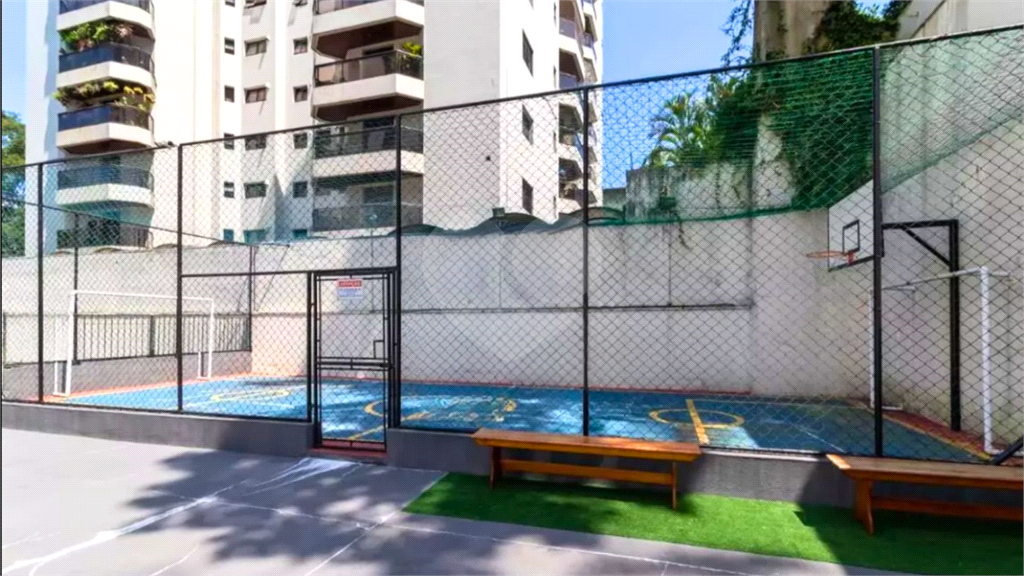 APARTAMENTO em SANTANA