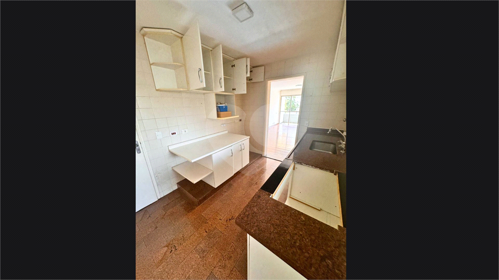 APARTAMENTO em SANTANA